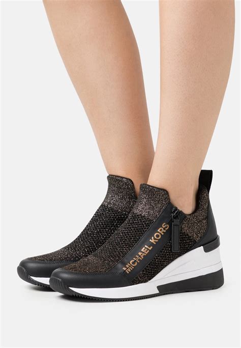 Michael Michael Kors Willis Wedge Sneaker .